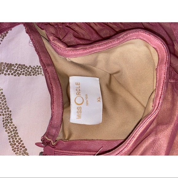 Quinlan Fuchsia Ruched Mesh Long Sleeve Dress - Picture 5 of 6